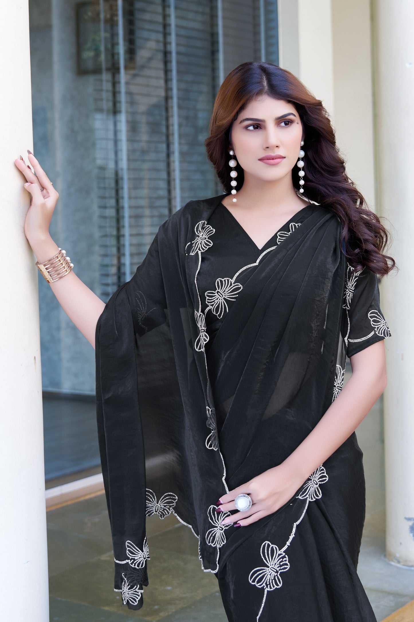 Elegant Black Organza Saree with Hand-Embroidered Floral Border | Premium Party Wear Saree & Matching Blouse(Unstitched)